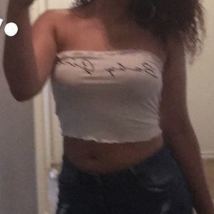 “BabyGirl” crop top Fashion nova
